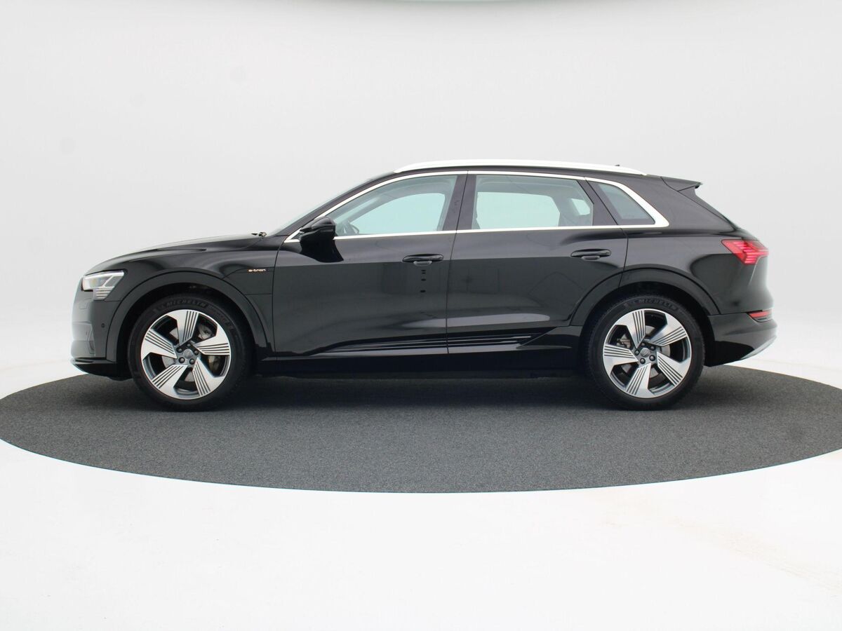 Audi e-tron 50 quattro 313 Pk Launch edition 71 kWh | Cruise Control | Luchtvering | Bluetooth | Navigatie | 21 Inch | 68.437 Km!!