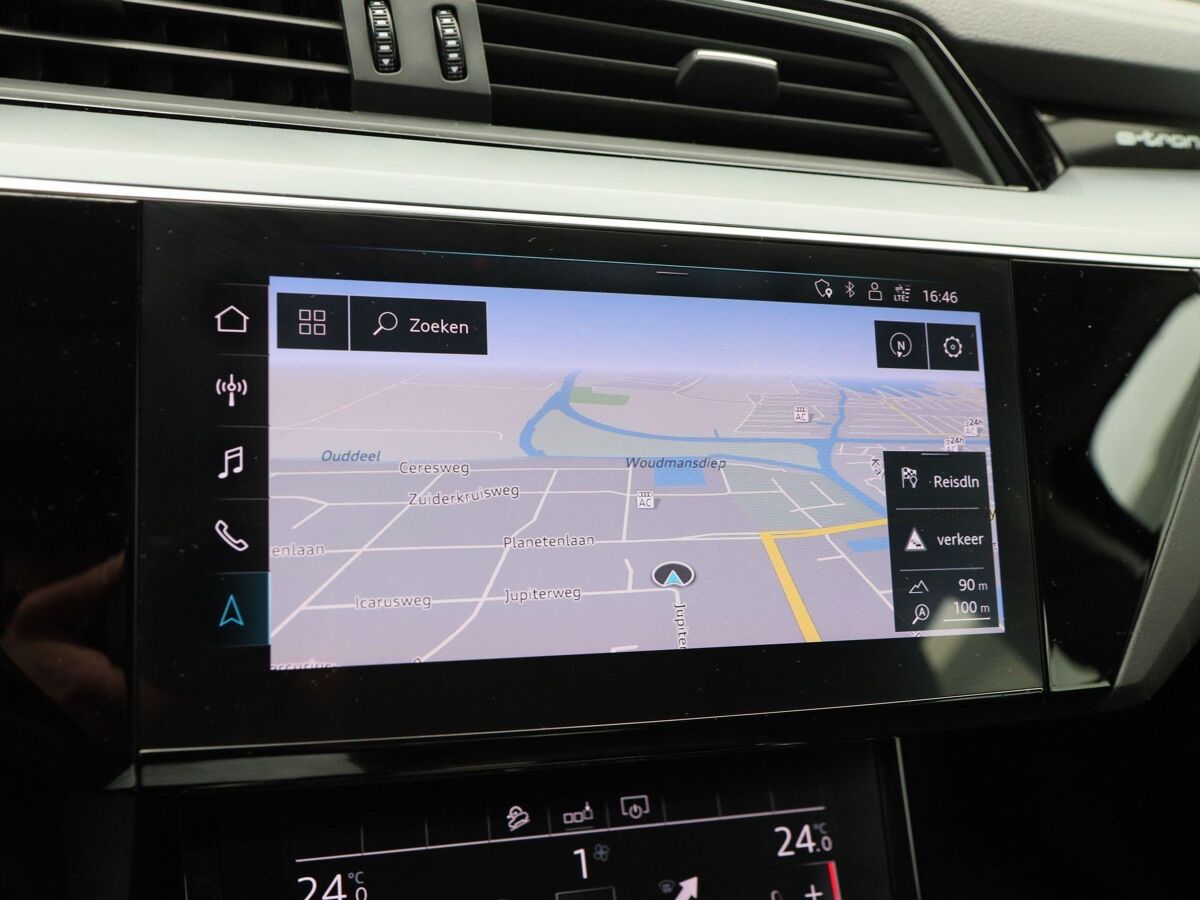 Audi e-tron 50 quattro 313 Pk Launch edition 71 kWh | Cruise Control | Luchtvering | Bluetooth | Navigatie | 21 Inch | 68.437 Km!!