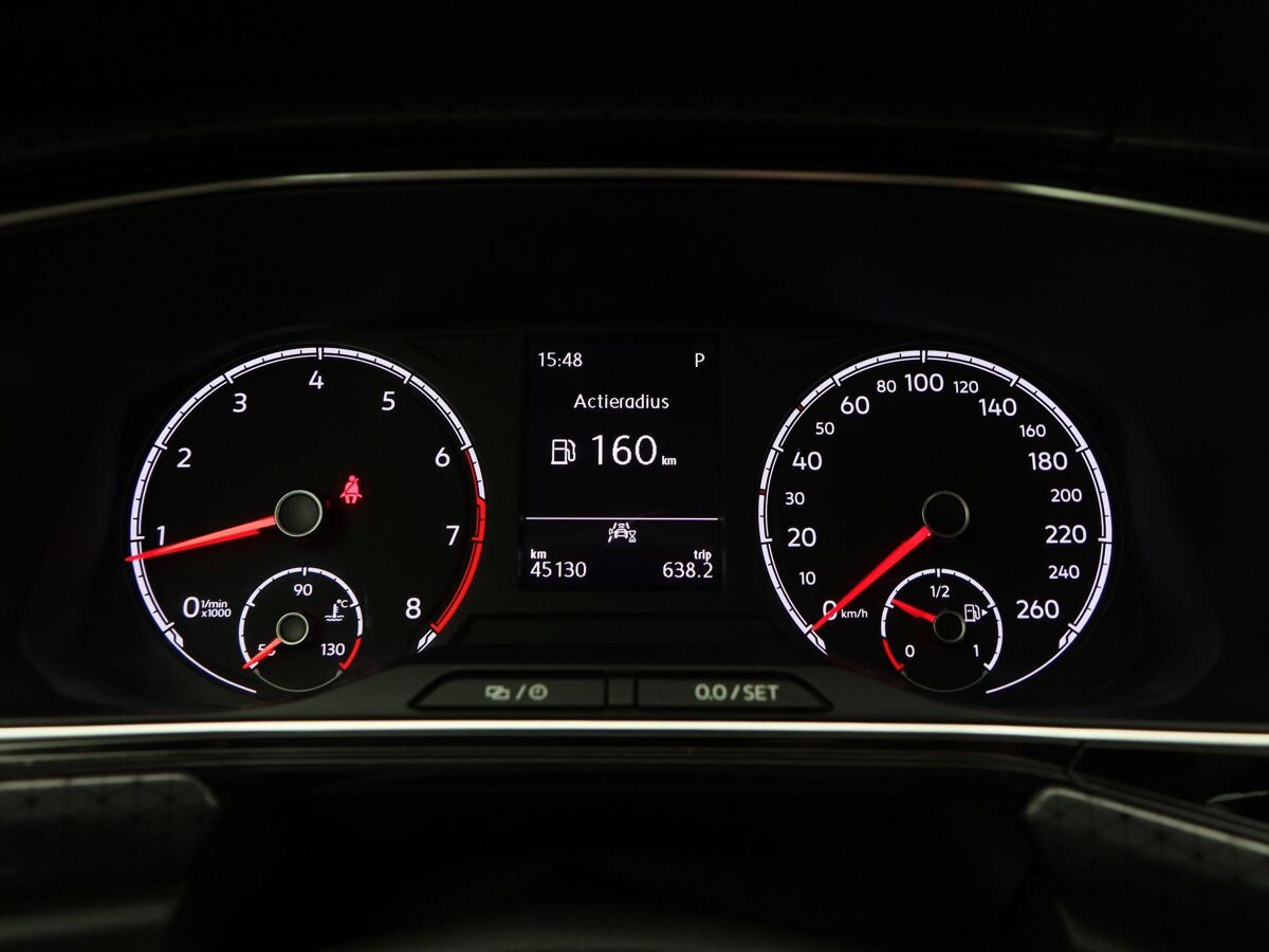 Volkswagen T-Cross 1.5 TSi 150 Pk Automaat Style | Adaptive Cruise | CarPlay | Bluetooth | Achterruitrijcamera | Stoelverwarming | 17 Inch | 45.129 Km!!