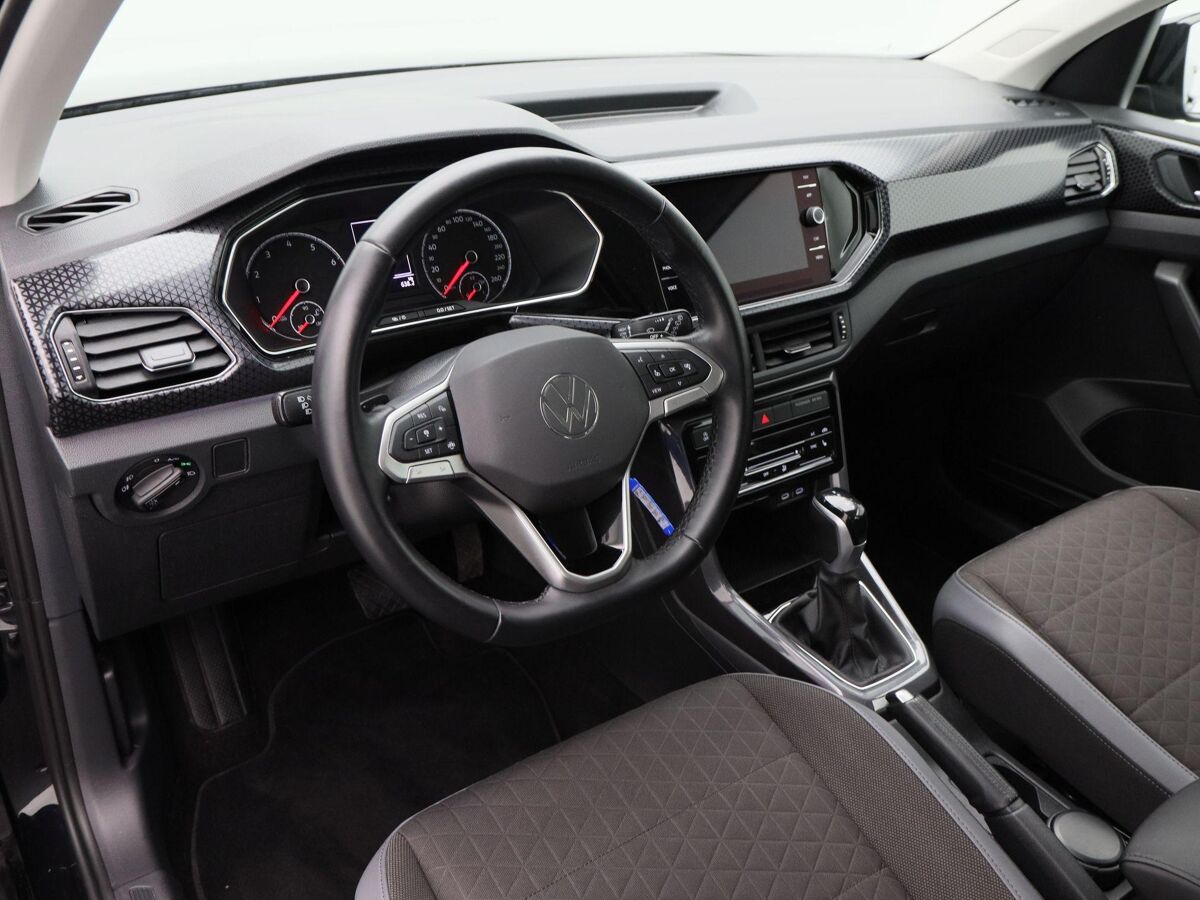 Volkswagen T-Cross 1.5 TSi 150 Pk Automaat Style | Adaptive Cruise | CarPlay | Bluetooth | Achterruitrijcamera | Stoelverwarming | 17 Inch | 45.129 Km!!