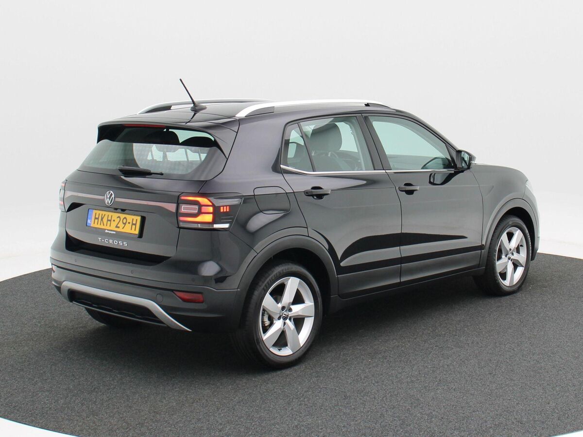 Volkswagen T-Cross 1.5 TSi 150 Pk Automaat Style | Adaptive Cruise | CarPlay | Bluetooth | Achterruitrijcamera | Stoelverwarming | 17 Inch | 45.129 Km!!