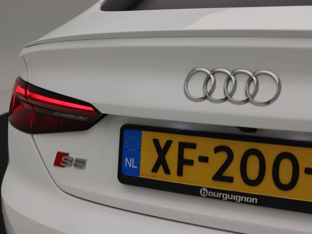 Audi S5 Sportback 3.0 TFSi 353 Pk quattro S-Line | Full LED | Panoramadak | B&O Audio | Adaptive Cruise | Trekhaak | Zwart Optiek | Privacy Glass | 102.384 Km!!