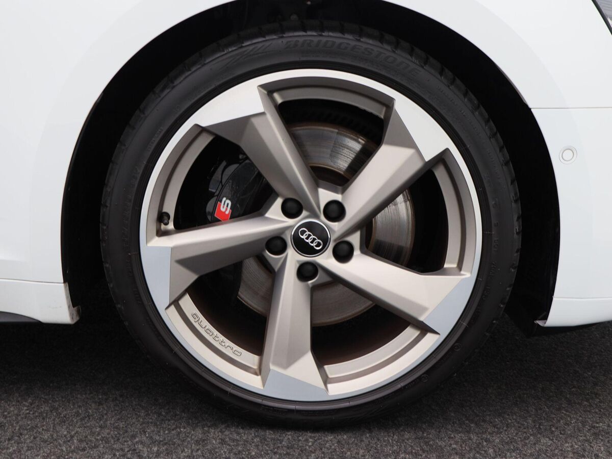 Audi S5 Sportback 3.0 TFSi 353 Pk quattro S-Line | Full LED | Panoramadak | B&O Audio | Adaptive Cruise | Trekhaak | Zwart Optiek | Privacy Glass | 102.384 Km!!