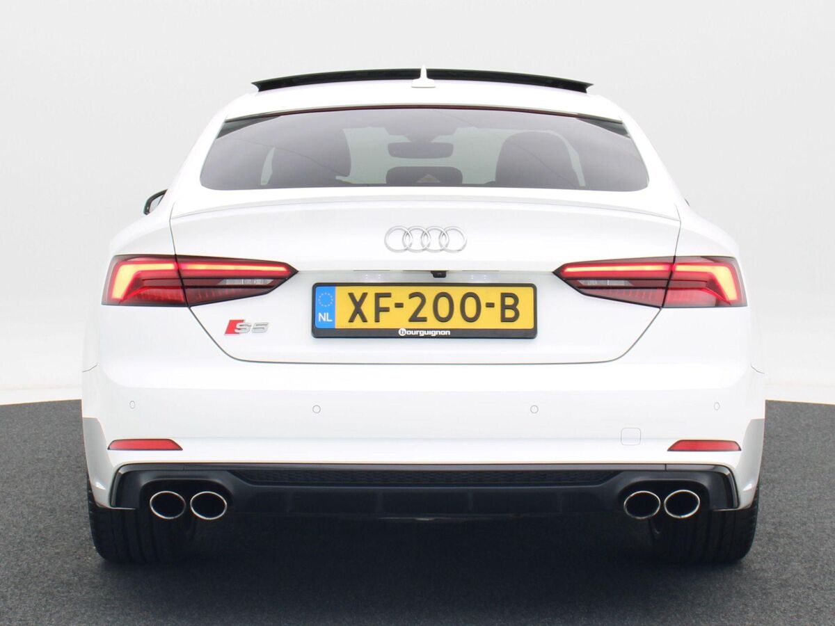 Audi S5 Sportback 3.0 TFSi 353 Pk quattro S-Line | Full LED | Panoramadak | B&O Audio | Adaptive Cruise | Trekhaak | Zwart Optiek | Privacy Glass | 102.384 Km!!