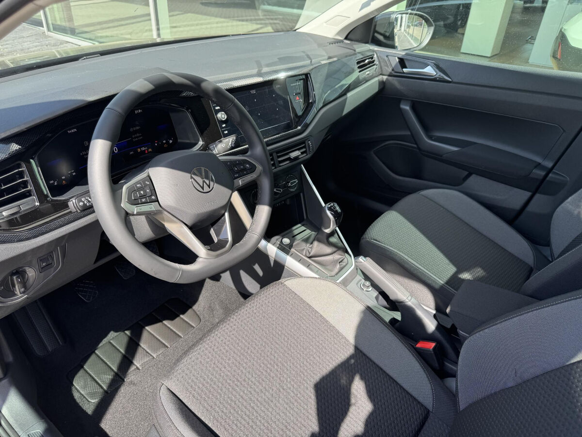 Volkswagen Taigo Life Edition 1.0 70 kW / 95 pk TSI CUV 5 versn. Ha | Adaptive Cruise Control | Camera | Carplay | Digitale Cockpit |