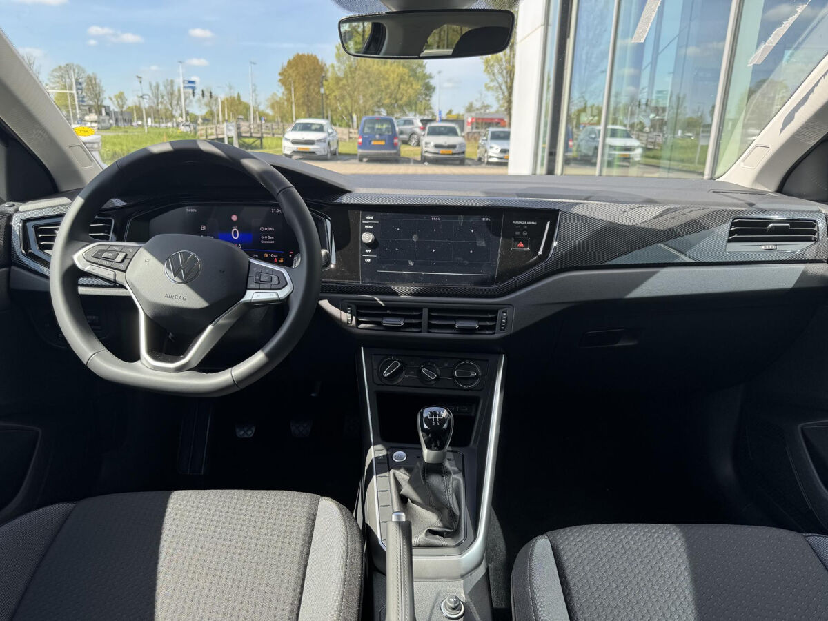Volkswagen Taigo Life Edition 1.0 70 kW / 95 pk TSI CUV 5 versn. Ha | Adaptive Cruise Control | Camera | Carplay | Digitale Cockpit |