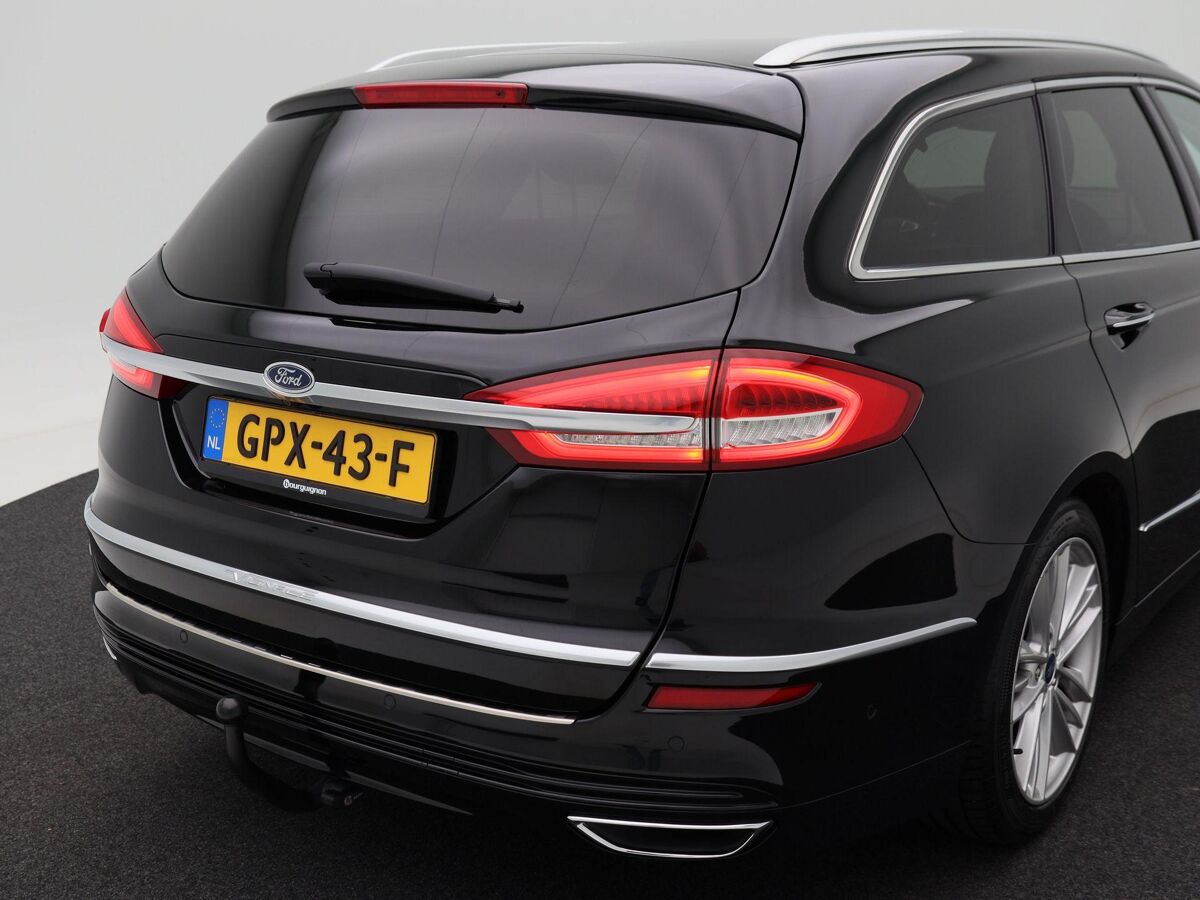 Ford Mondeo Wagon 2.0 IVCT HEV 187 Pk Automaat Vignale | Full LED | Leder | Stoelverwarming | Bluetooth | Trekhaak | Camera | 66.367 Km!!