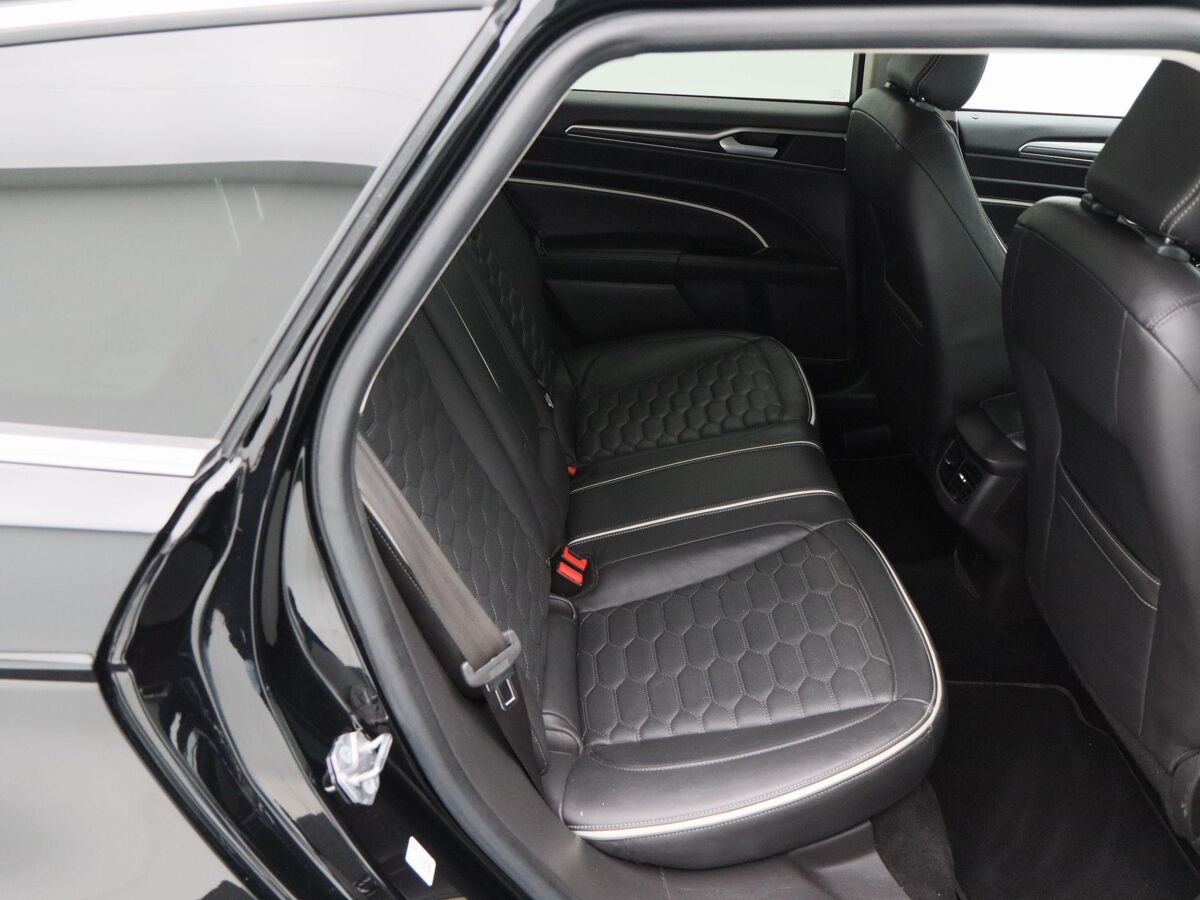 Ford Mondeo Wagon 2.0 IVCT HEV 187 Pk Automaat Vignale | Full LED | Leder | Stoelverwarming | Bluetooth | Trekhaak | Camera | 66.367 Km!!