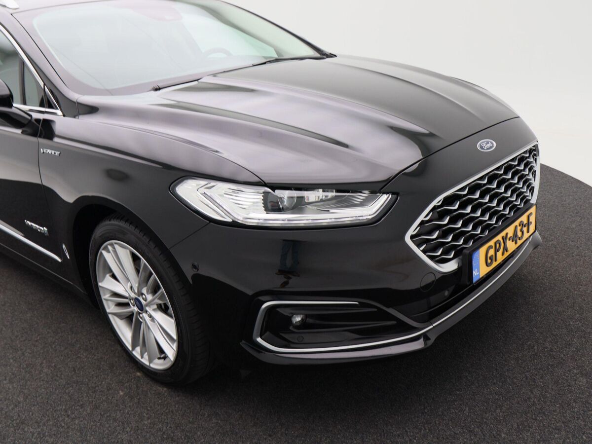 Ford Mondeo Wagon 2.0 IVCT HEV 187 Pk Automaat Vignale | Full LED | Leder | Stoelverwarming | Bluetooth | Trekhaak | Camera | 66.367 Km!!
