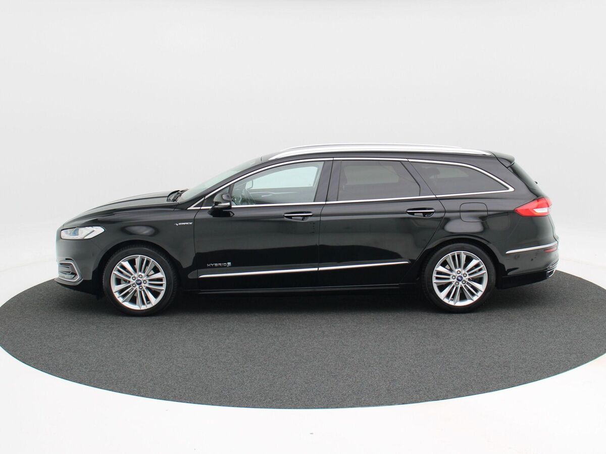 Ford Mondeo Wagon 2.0 IVCT HEV 187 Pk Automaat Vignale | Full LED | Leder | Stoelverwarming | Bluetooth | Trekhaak | Camera | 66.367 Km!!