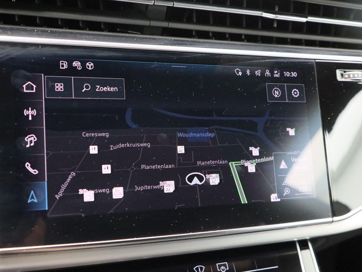 Audi Q8 55 TFSi e 394 Pk Automaat quattro S-Line | HD Matrix LED | Vierwielbesturing | B&O Audio | Trekaak | Panoramadak | Zwart Optiek | Luchtvering | 18.804 Km!!