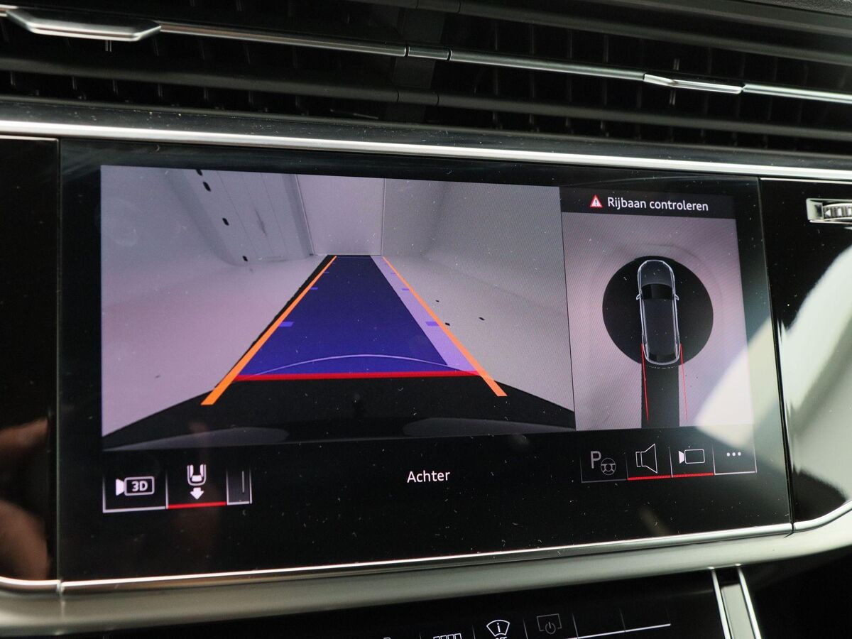 Audi Q8 55 TFSi e 394 Pk Automaat quattro S-Line | HD Matrix LED | Vierwielbesturing | B&O Audio | Trekaak | Panoramadak | Zwart Optiek | Luchtvering | 18.804 Km!!