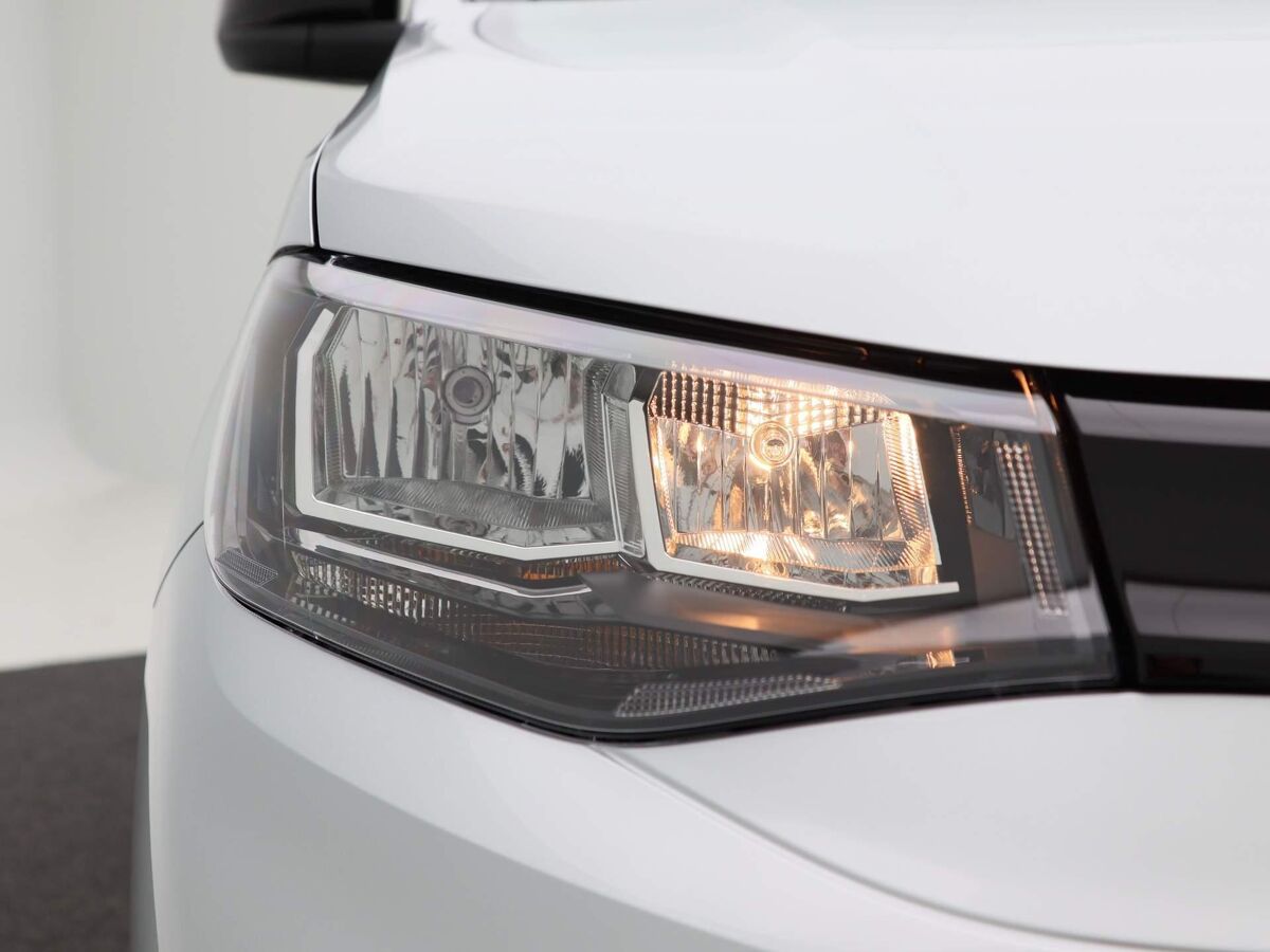 VW-Bedrijfswagens Caddy Cargo Comfort 2.0 TDI 102 pk 6 versn | 385724 | Trekhaak | Bumpers in kleur | Achterruiten |