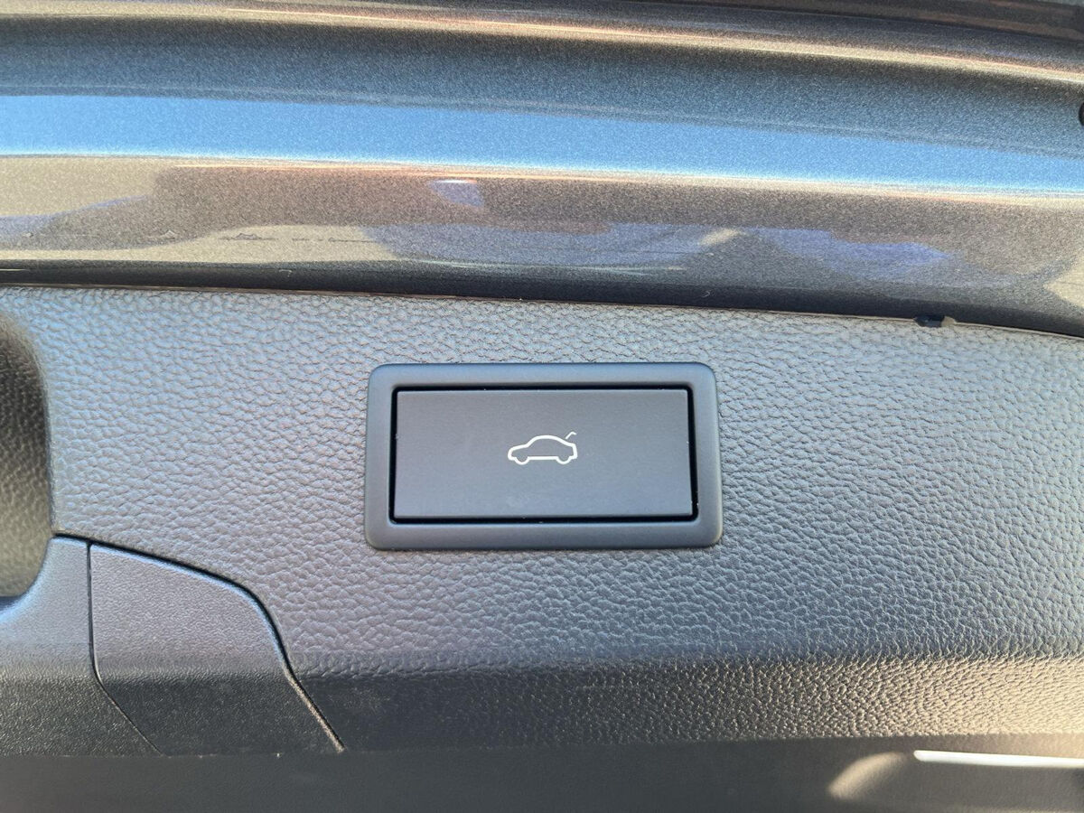 Volkswagen Passat Variant 1.5 eHybrid Business | PHEV | 204Pk | Trekhaak | Navi | ERGO | ACC | A.cam |
