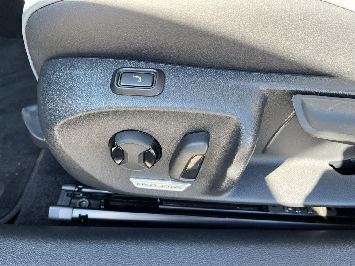 Volkswagen Passat Variant 1.5 eHybrid Business | PHEV | 204Pk | Trekhaak | Navi | ERGO | ACC | A.cam |