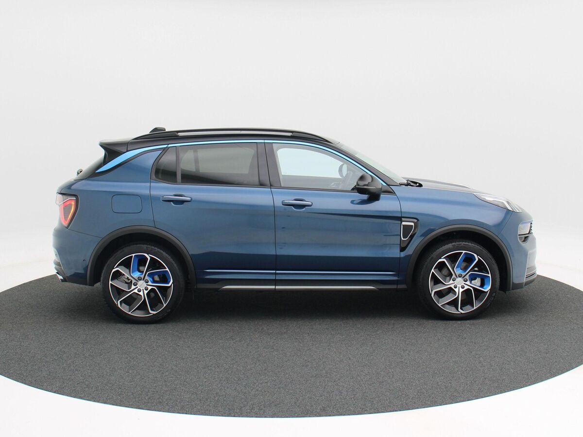 Lynk & Co 01 1.5 Phev 262 Pk Automaat | Full LED | Panoramadak | 360 Camera | 20 Inch | Stoelverwarming | 16.655 Km!!