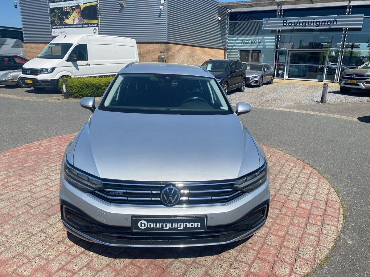 Volkswagen Passat Variant 1.4 TSI PHEV GTE Business | 218Pk  | Trekhaak | ERGO | ACC | Elec. A-klep |