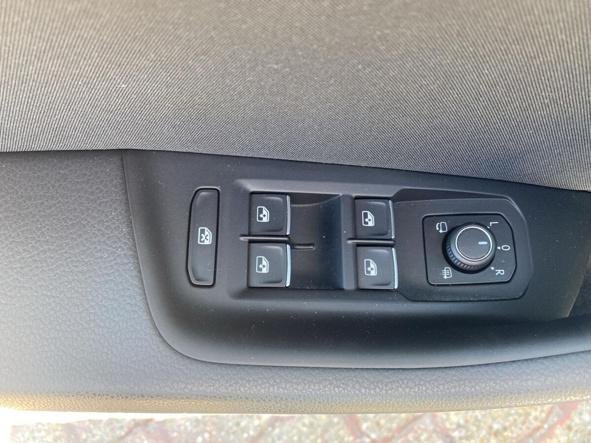 Volkswagen Passat Variant 1.4 TSI PHEV GTE Business | 218Pk  | Trekhaak | ERGO | ACC | Elec. A-klep |