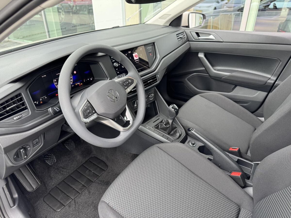 Volkswagen Polo Edition 1.0 MPI 80 pk 5 versn | Private Lease V.A. €379,- | Carplay | Cruise Control | Parkeersensoren |