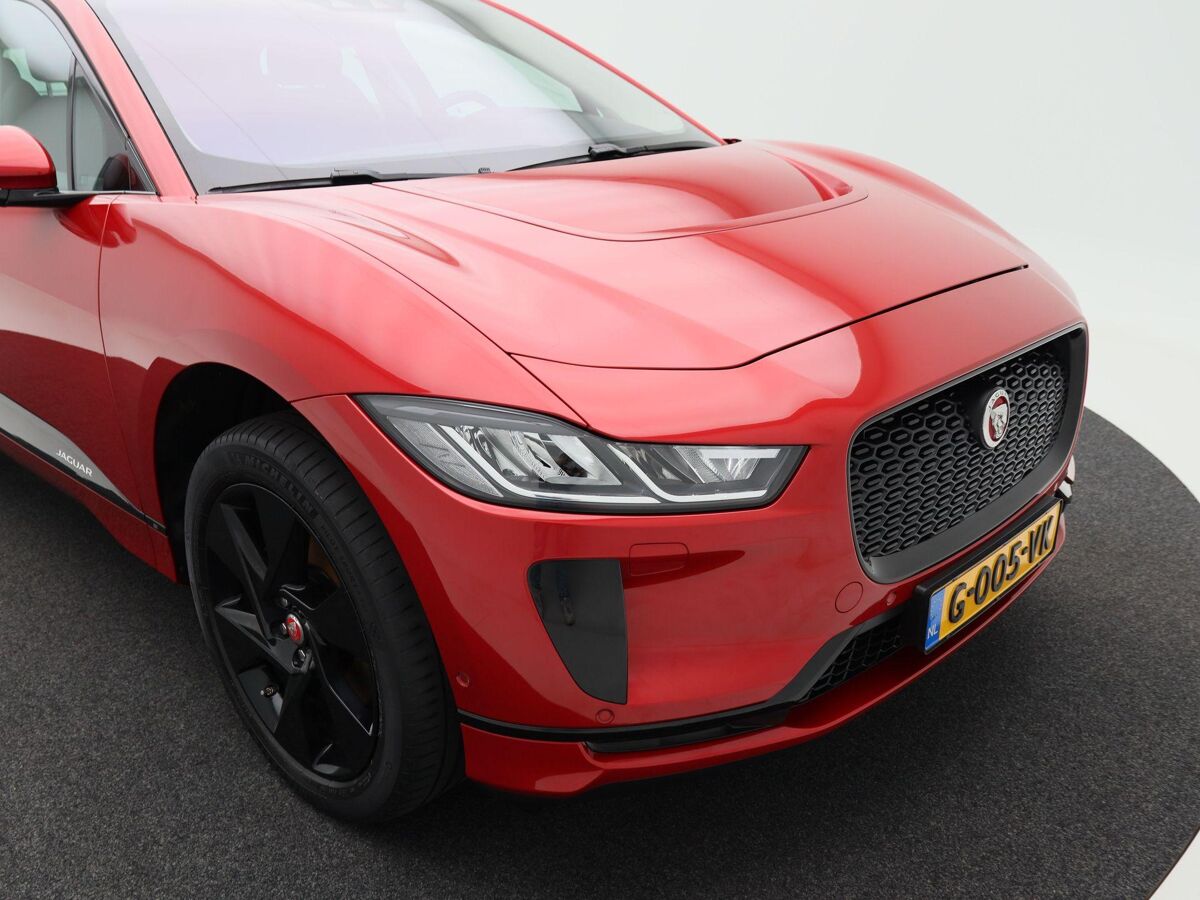 Jaguar I-PACE EV400 Business Edition S 90 kWh | Panoramadak | Leder | Navigatie | 20 Inch | Camera | 31.690 Km!!