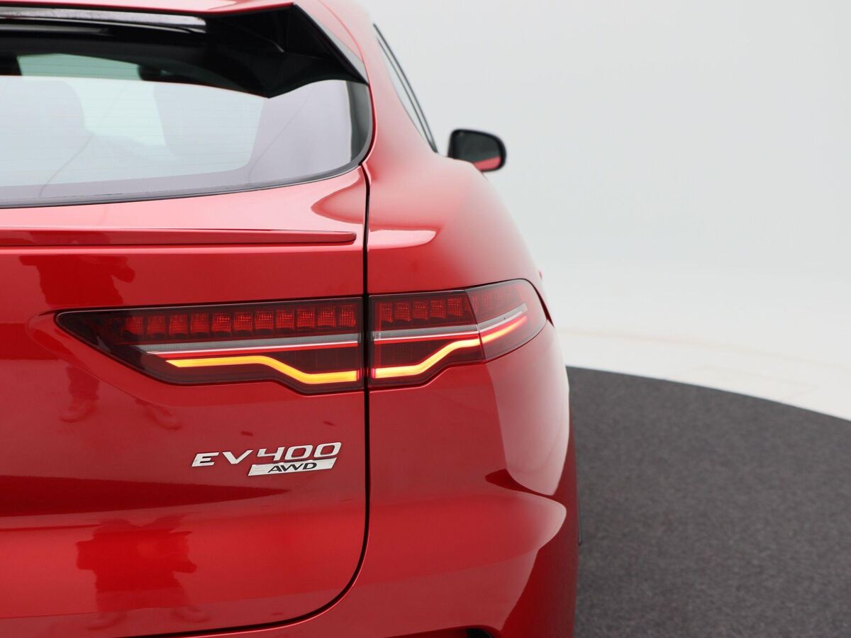Jaguar I-PACE EV400 Business Edition S 90 kWh | Panoramadak | Leder | Navigatie | 20 Inch | Camera | 31.690 Km!!