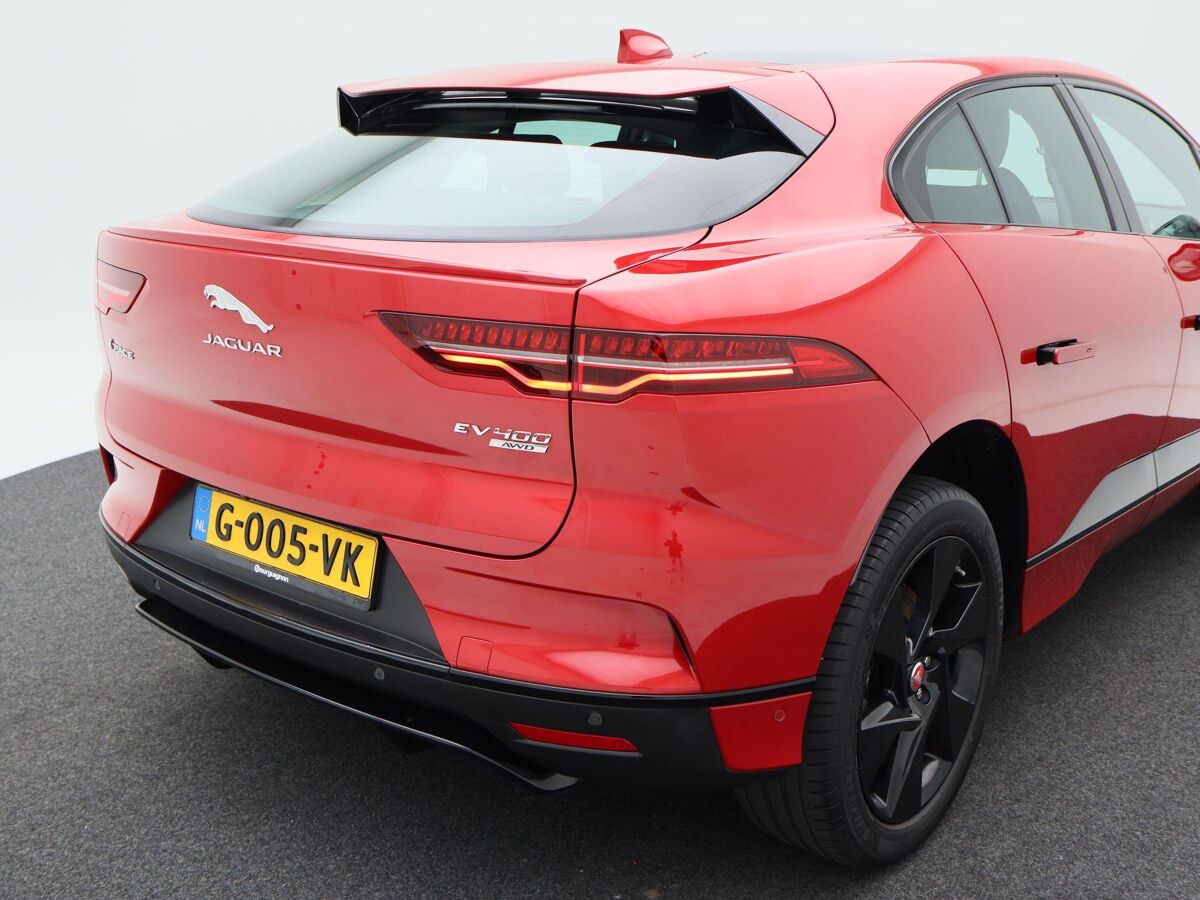 Jaguar I-PACE EV400 Business Edition S 90 kWh | Panoramadak | Leder | Navigatie | 20 Inch | Camera | 31.690 Km!!