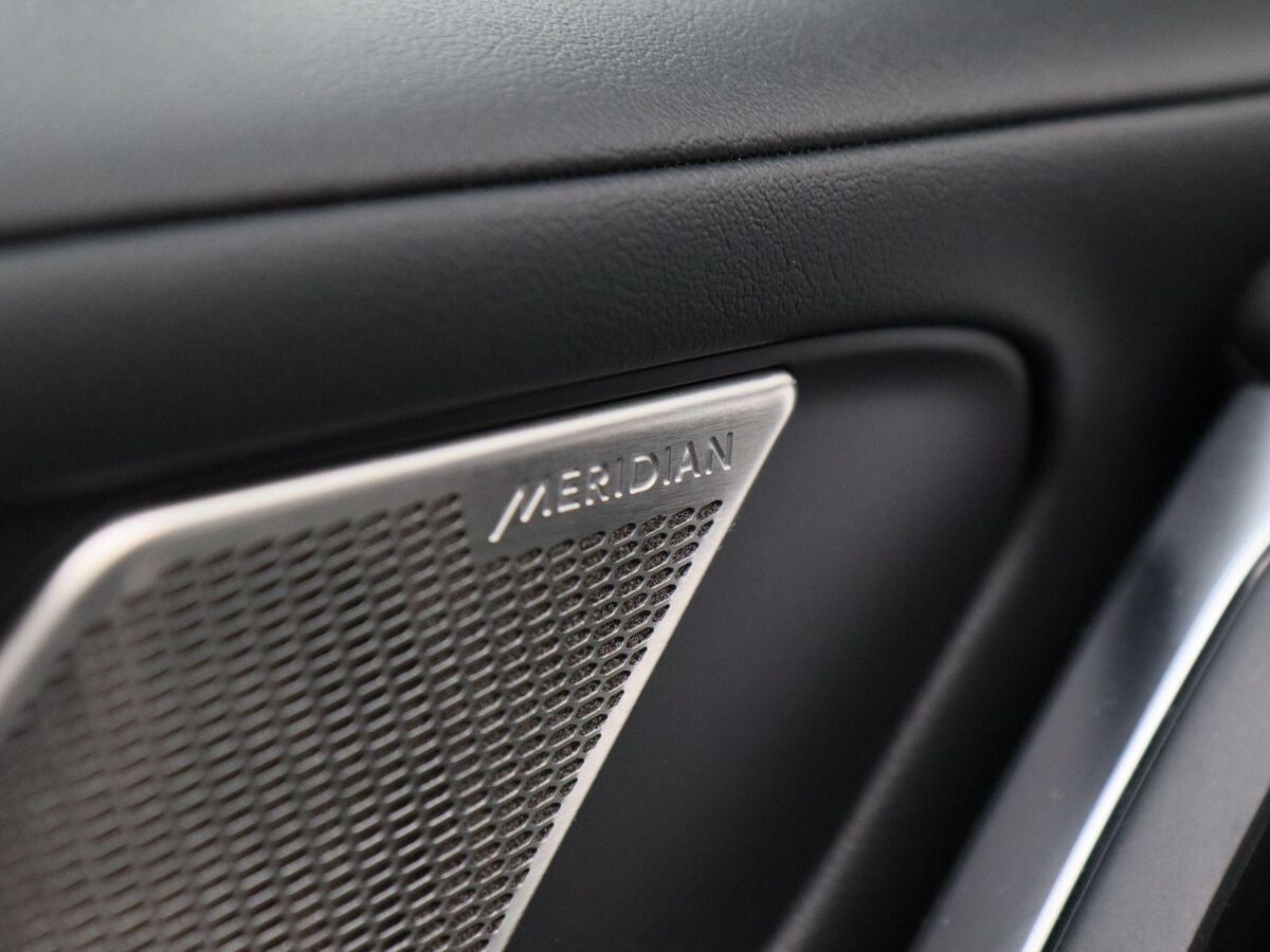Jaguar I-PACE EV400 Business Edition S 90 kWh | Panoramadak | Leder | Navigatie | 20 Inch | Camera | 31.690 Km!!