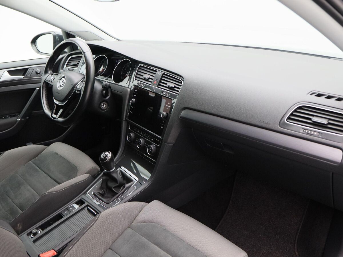 Volkswagen Golf 1.5 TSi 130 Pk Comfortline Business | Navigatie | DynAudio | Adaptive Cruise | Privacy Glass | Stoelverwarming | Ergo Active Stoelen | 86.481 Km!!