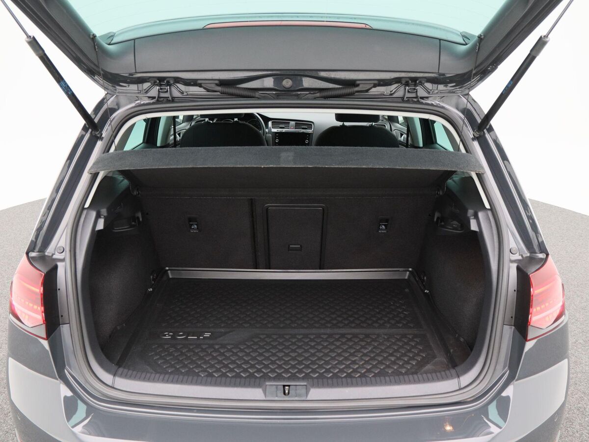 Volkswagen Golf 1.5 TSi 130 Pk Comfortline Business | Navigatie | DynAudio | Adaptive Cruise | Privacy Glass | Stoelverwarming | Ergo Active Stoelen | 86.481 Km!!