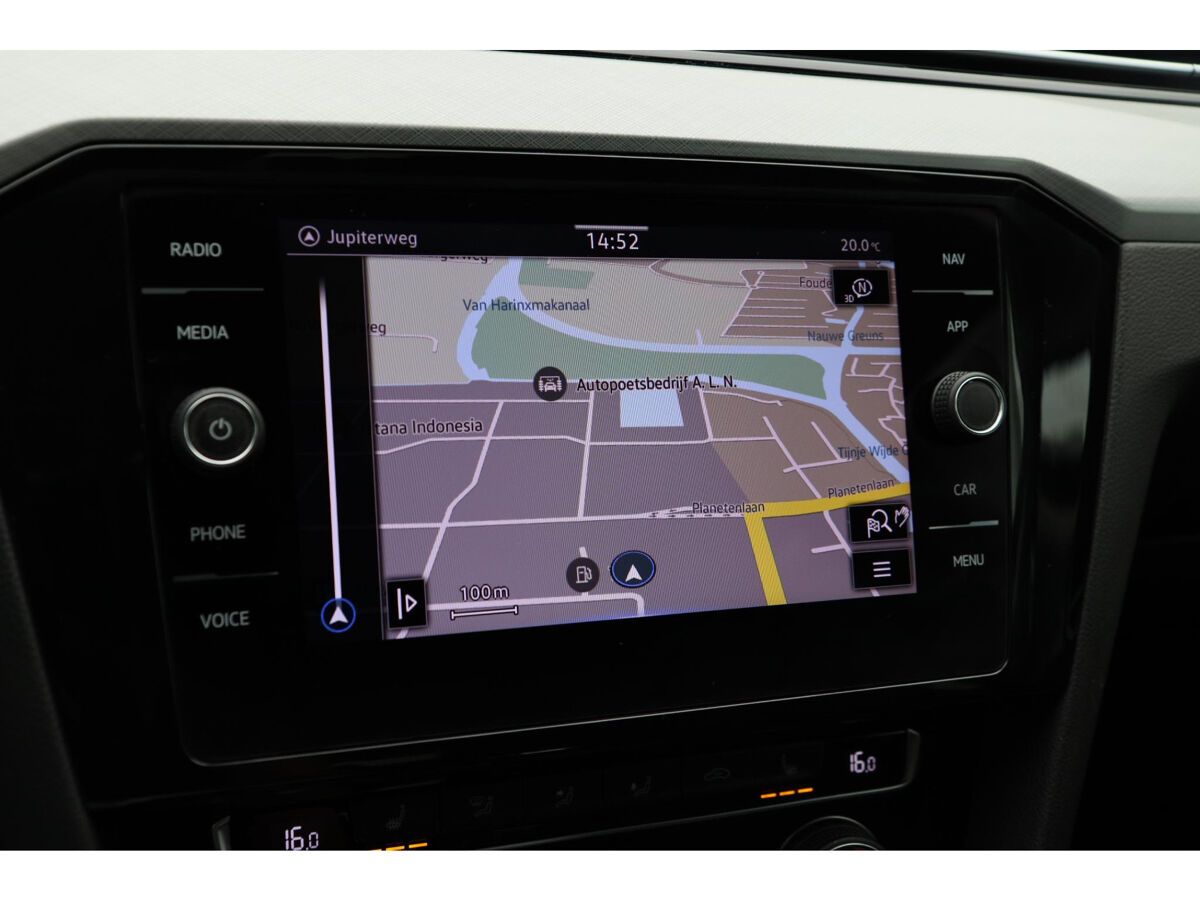 Volkswagen Passat Variant 1.4 TSi 218 Pk Automaat PHEV GTE Business | Adaptive Cruise | CarPlay | Navigatie | Bluetooth | Achteruitrijcamera | 17 Inch | Trekhaak | 70.489 Km!!