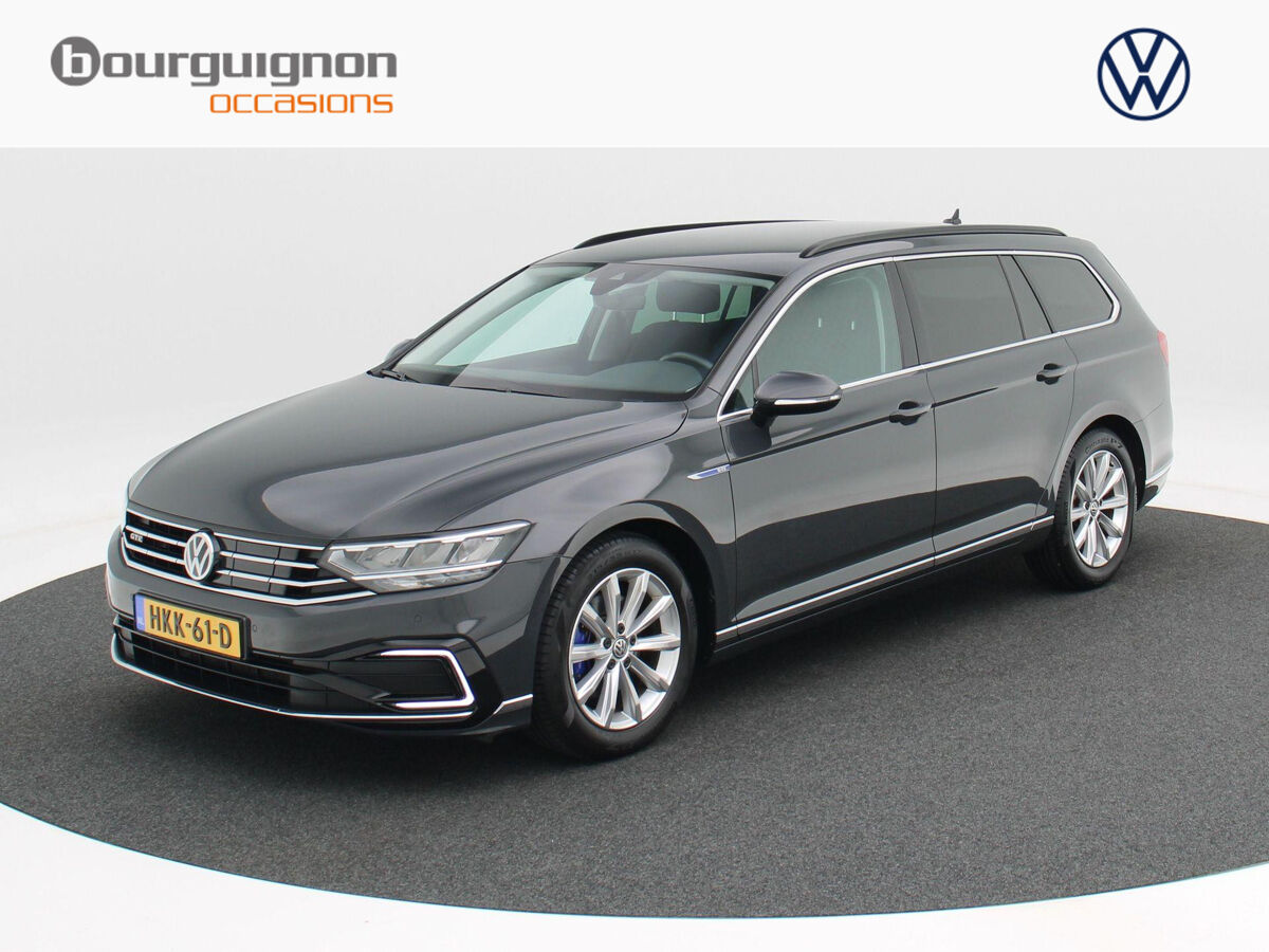 Volkswagen Passat Variant 1.4 TSi 218 Pk Automaat PHEV GTE Business | Adaptive Cruise | CarPlay | Navigatie | Bluetooth | Achteruitrijcamera | 17 Inch | Trekhaak | 70.489 Km!!