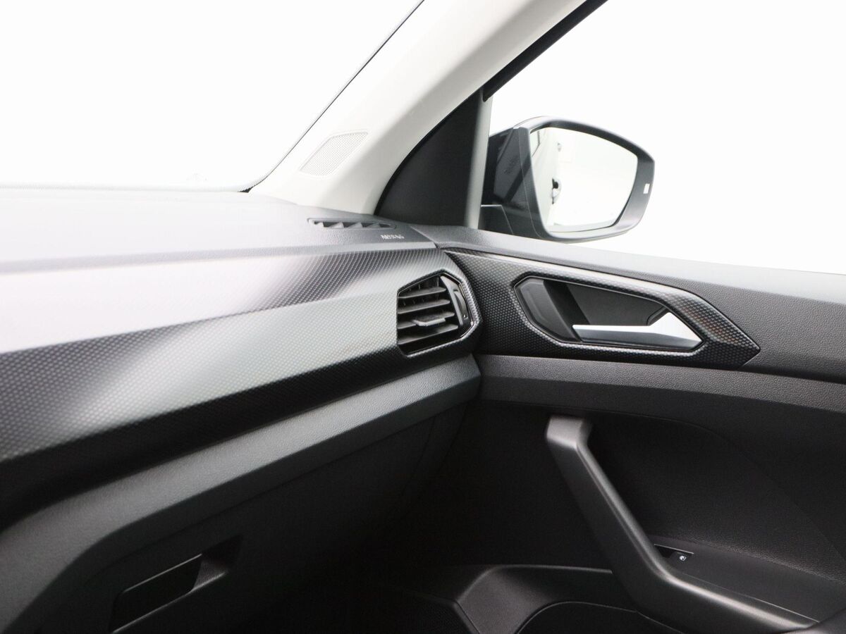 Volkswagen T-Cross 1.0 TSi Life | Airco | Adaptive Cruise Control | Parkeersensoren | Carplay | 16 Inch | 40.444 Km!!