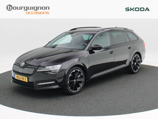 Škoda Superb Combi 1.4 TSi 218 Pk Automaat iV Sportline Business | Adaptive Cruise | CarPlay | Navigatie | Bluetooth | Parkeersensoren | Stoelverwarming | Trekhaak | 19 Inch
