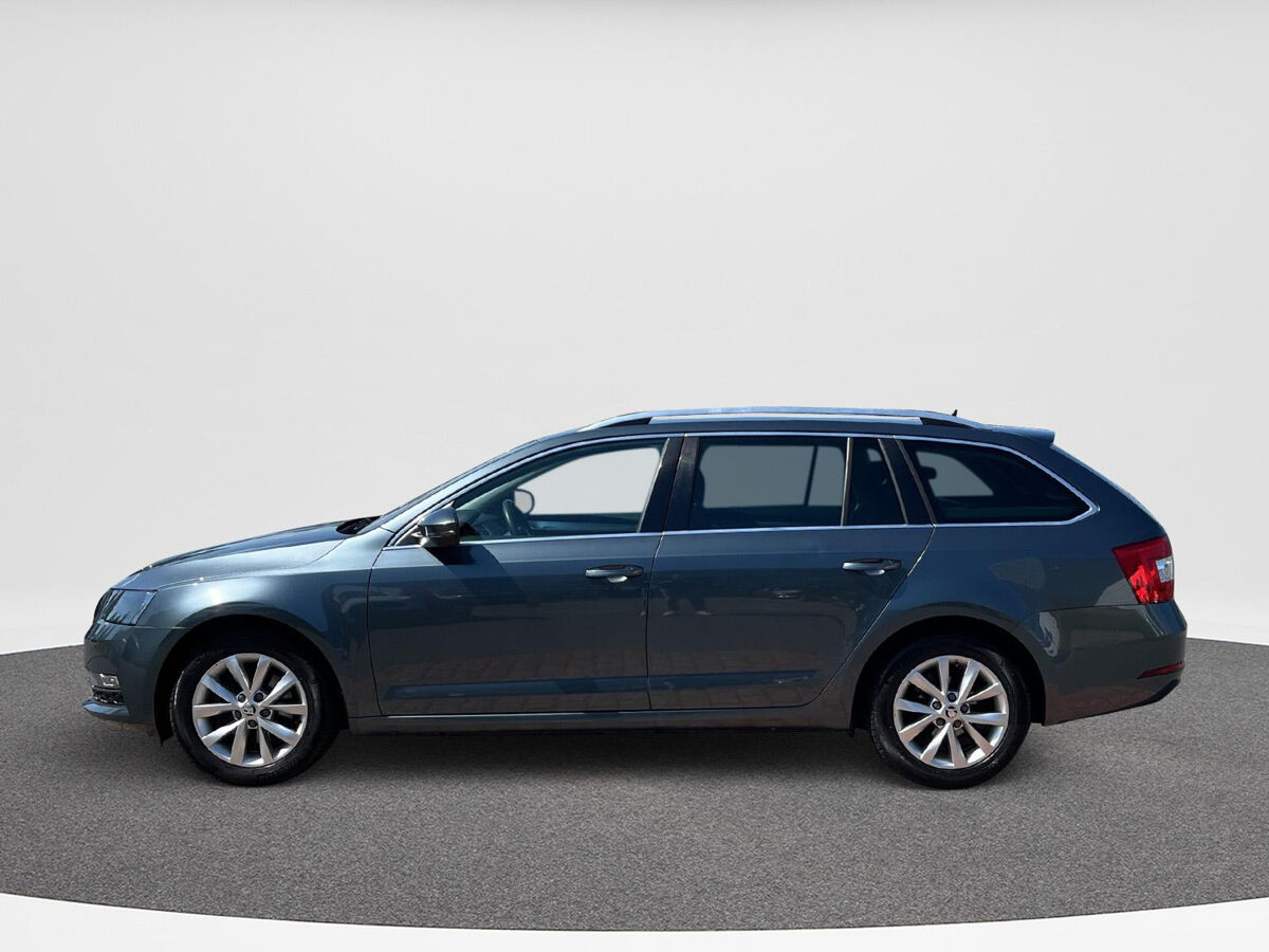 Škoda Octavia Combi 1.4 TSI 110kW GreenTec Ambition | 150Pk | Automaat | Navi | Clima | PDC | Trekhaak | DAB | Smartlink |