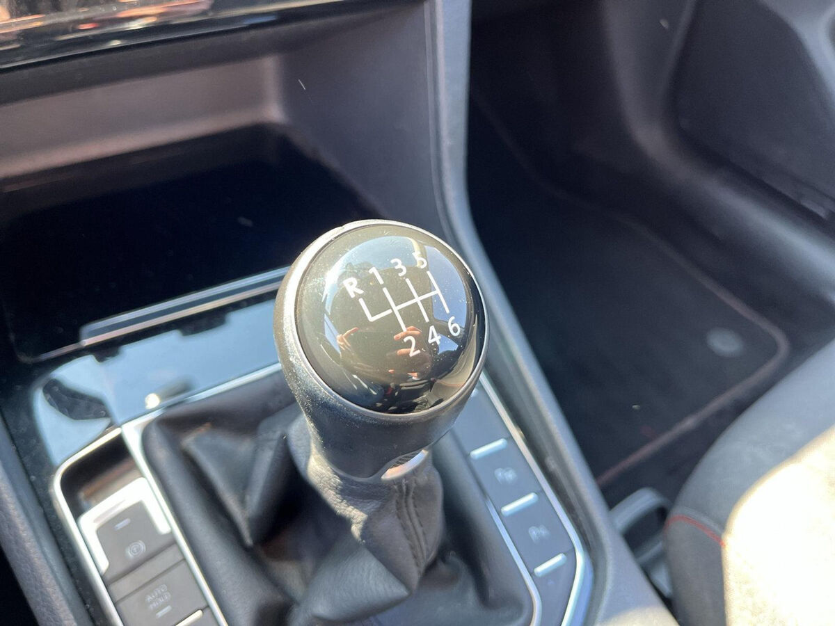Volkswagen Golf Sportsvan 1.2 TSI ALLSTAR | 110PK | Navi | Trekhaak | Clima | App Connect | Park Pilot | ACC |