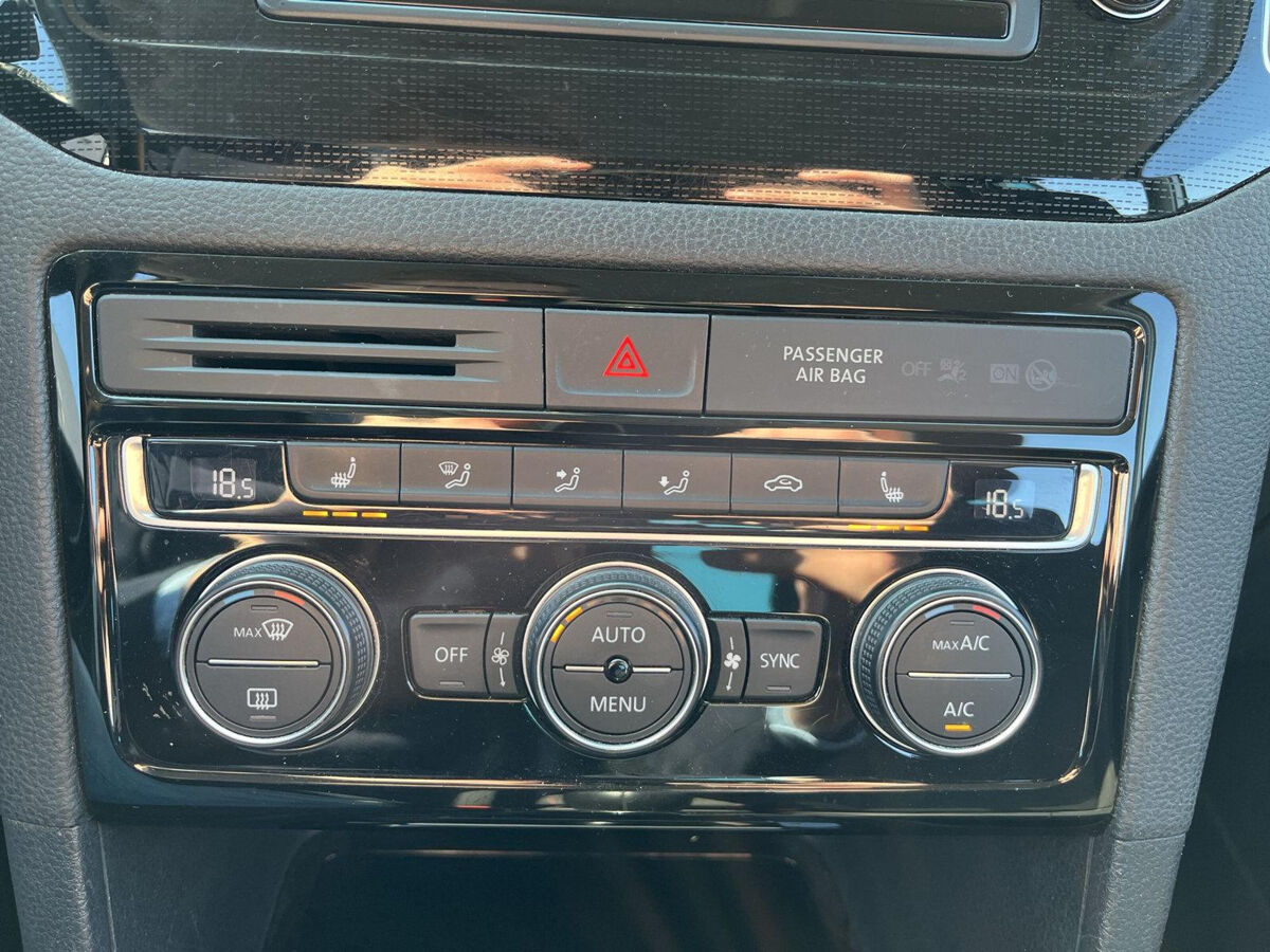 Volkswagen Golf Sportsvan 1.2 TSI ALLSTAR | 110PK | Navi | Trekhaak | Clima | App Connect | Park Pilot | ACC |