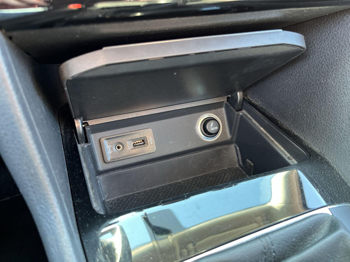Volkswagen Golf Sportsvan 1.2 TSI ALLSTAR | 110PK | Navi | Trekhaak | Clima | App Connect | Park Pilot | ACC |