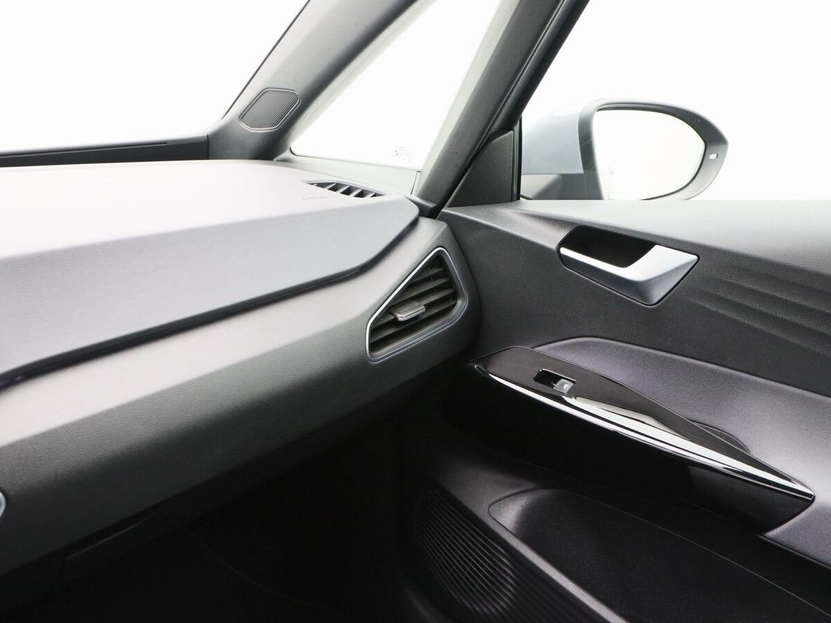 Volkswagen ID.3 Pro Edition 58 kWh 204 Pk Automaat | Cruise Control | Climate Control | Parkeersensoren | Navigatie | Carplay | 34.147 Km!!