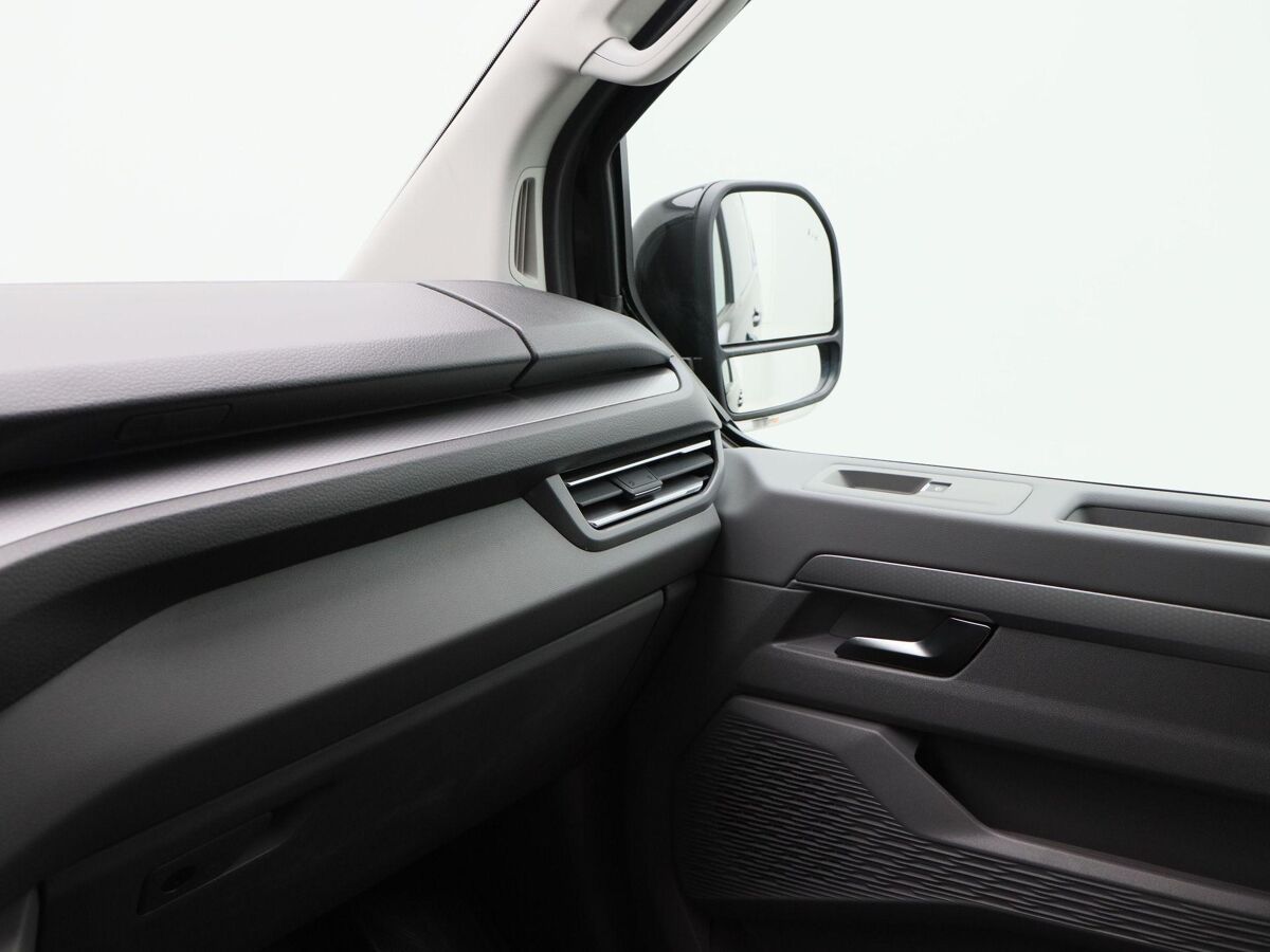 VW-Bedrijfswagens Transporter 2.0 TDI L2H1 30 Bulli 170pk Automaat Dubbele cabine