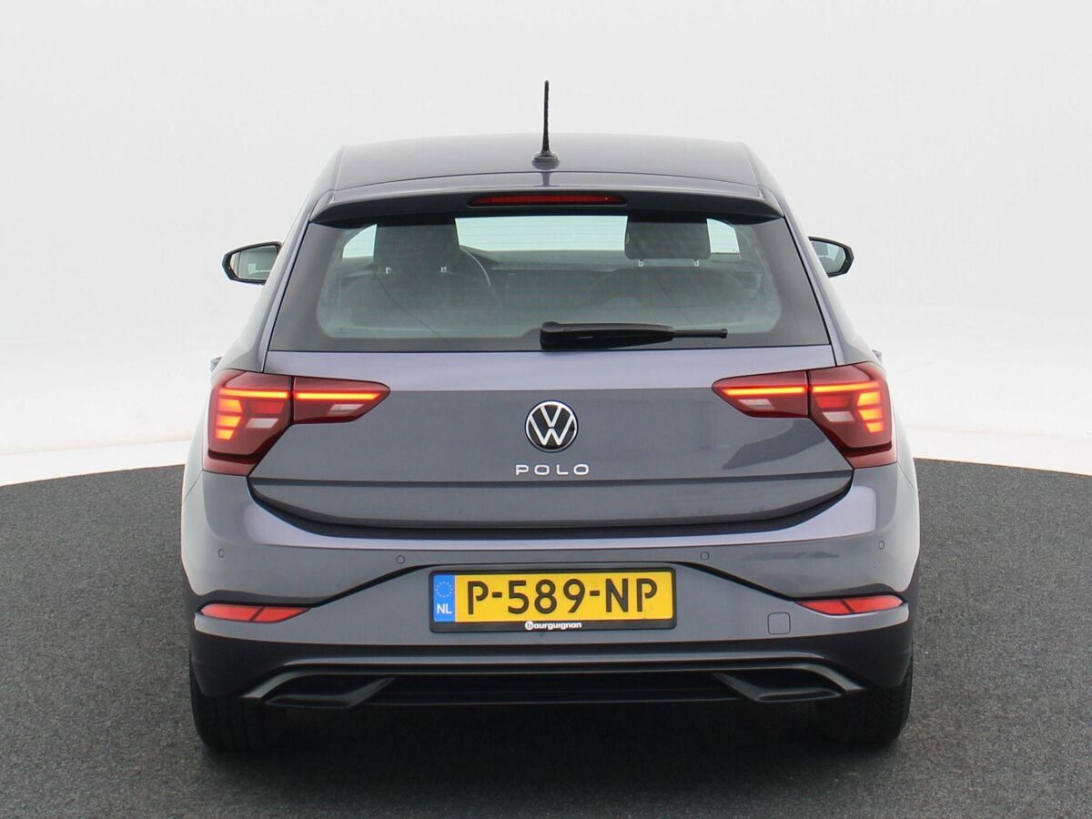 Volkswagen Polo 1.0 TSi Life | Airco | 15 Inch | Adaptive Cruise Control | Parkeersensoren | Carplay | 60.438 Km!!