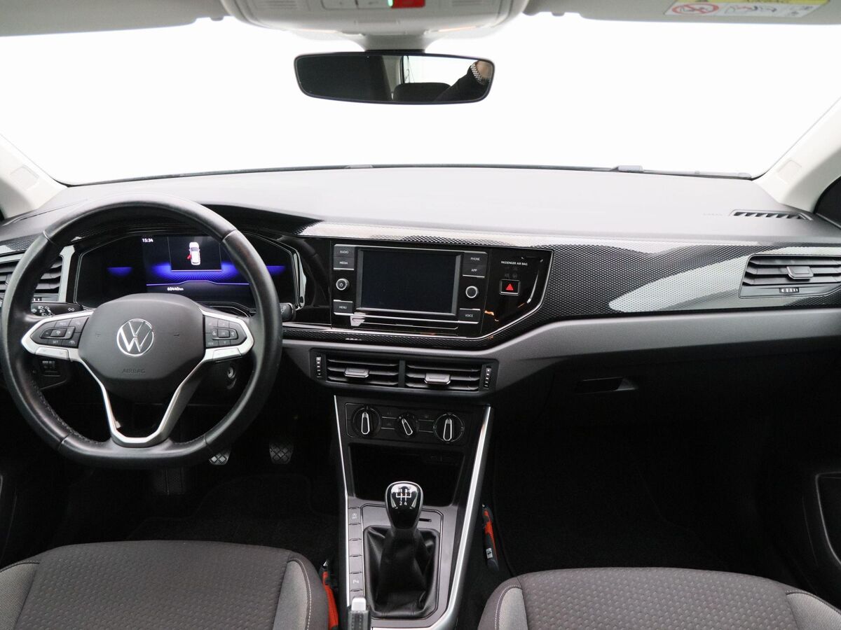 Volkswagen Polo 1.0 TSi Life | Airco | 15 Inch | Adaptive Cruise Control | Parkeersensoren | Carplay | 60.438 Km!!