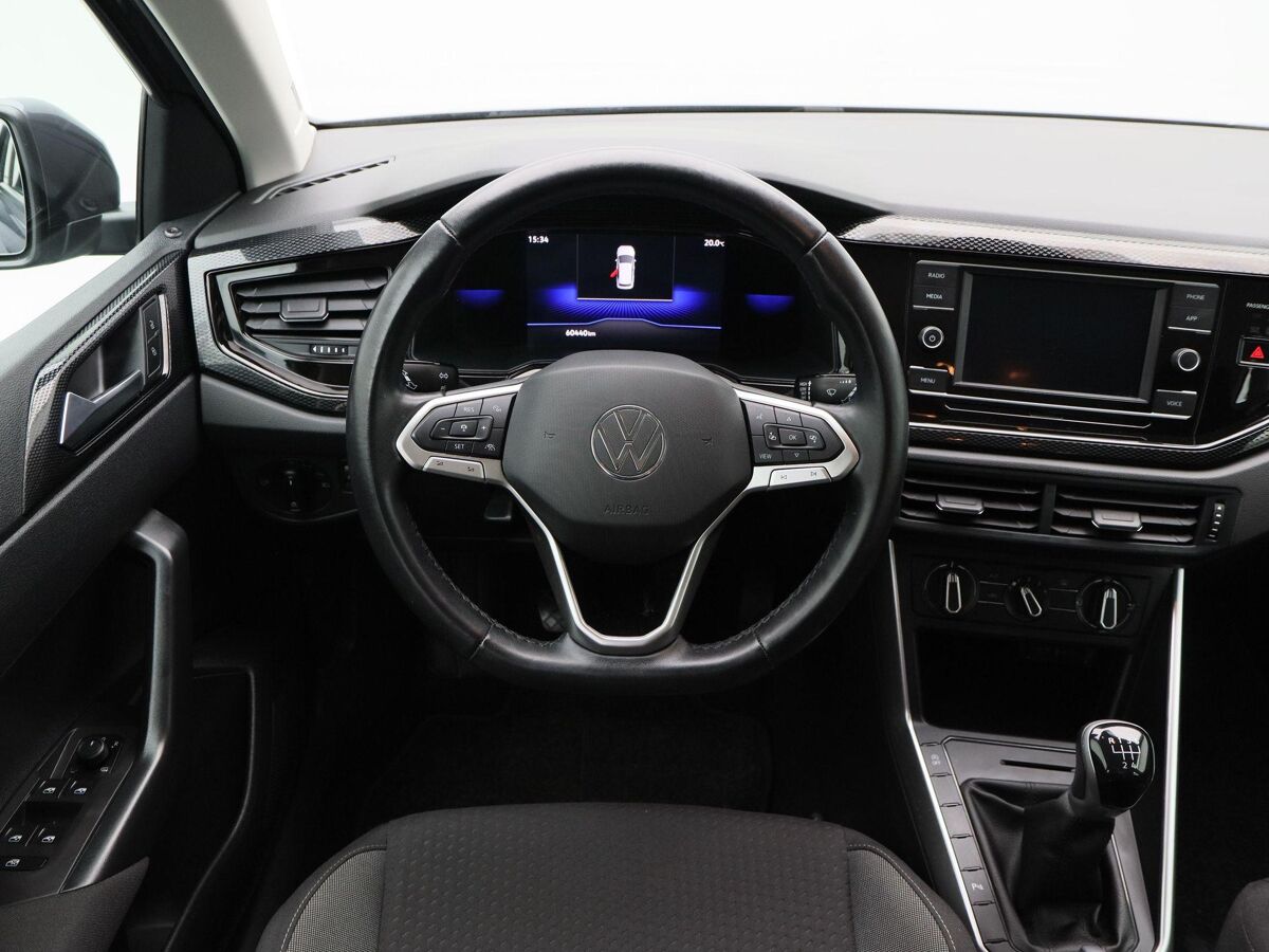 Volkswagen Polo 1.0 TSi Life | Airco | 15 Inch | Adaptive Cruise Control | Parkeersensoren | Carplay | 60.438 Km!!