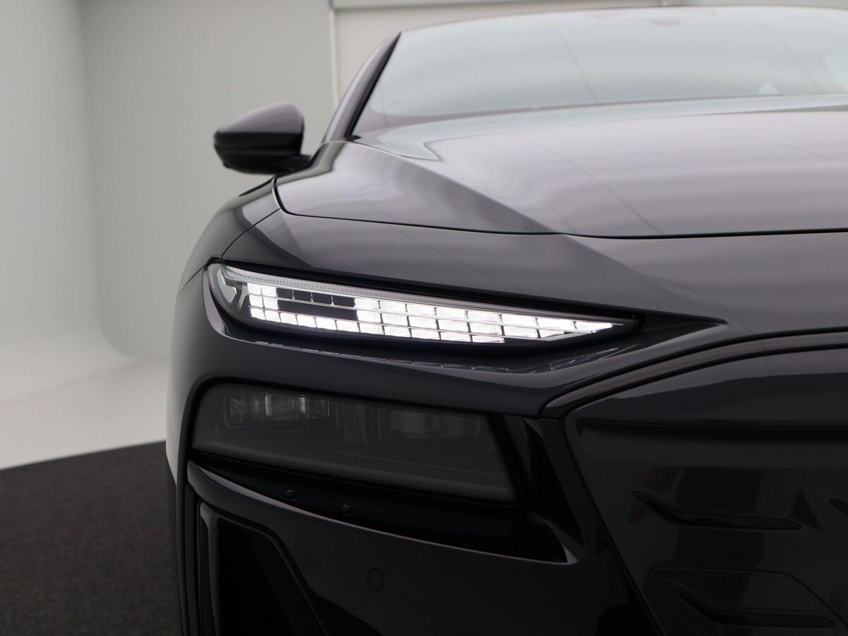 Audi A6 Avant e-tron S edition performance 100 kWh | ruim € 15000,- voordeel!!! | Matrix Led | 21 inch velgen | Bijrijdersscherm |