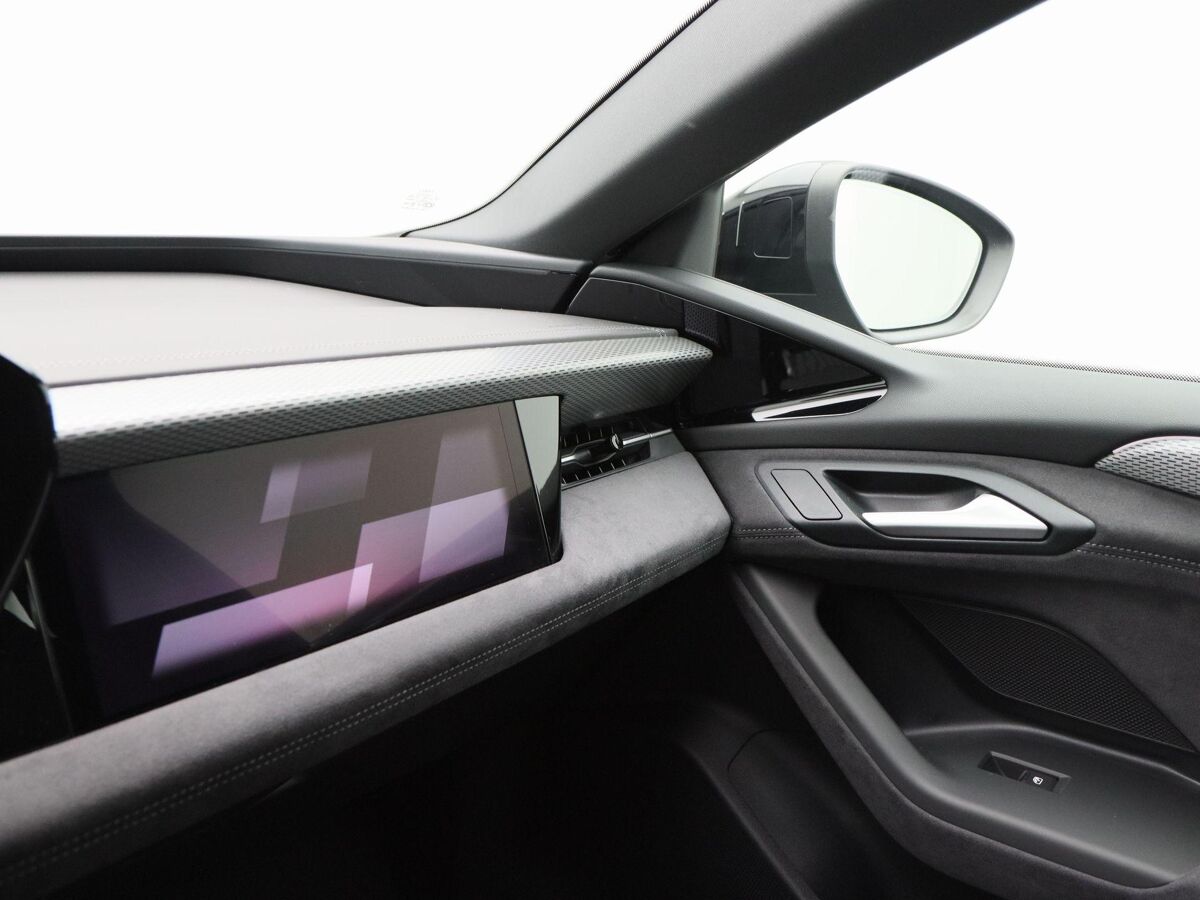Audi A6 Avant e-tron S edition performance 100 kWh | ruim € 15000,- voordeel!!! | Matrix Led | 21 inch velgen | Bijrijdersscherm |