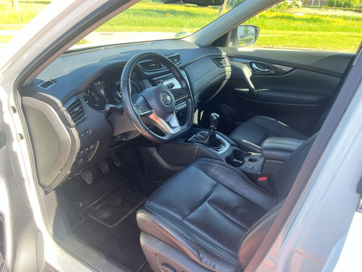 Nissan X-Trail 1.6 DIG-T Business | Pano | 360 cam  | BOSE | Elec. klep |