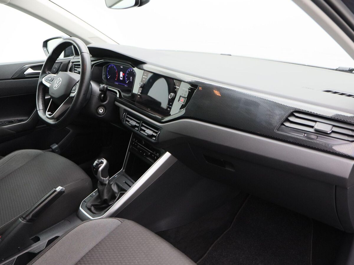 Volkswagen Polo 1.0 TSi Life Business | Navigatie | Climate Controle | Adaptive Cruise | Stoelverwarming | 15 Inch | Parkeersensoren | 68.316 Km!!