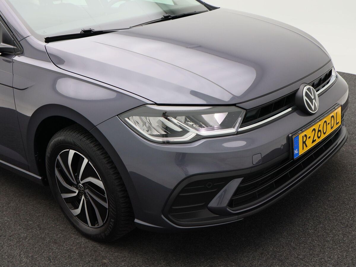 Volkswagen Polo 1.0 TSi Life Business | Navigatie | Climate Controle | Adaptive Cruise | Stoelverwarming | 15 Inch | Parkeersensoren | 68.316 Km!!