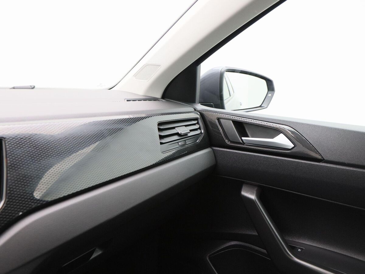 Volkswagen Polo 1.0 TSi Life Business | Navigatie | Climate Controle | Adaptive Cruise | Stoelverwarming | 15 Inch | Parkeersensoren | 68.316 Km!!