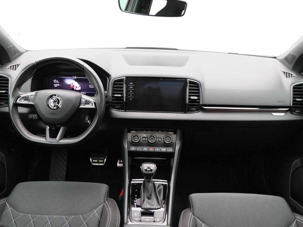 Škoda Karoq 1.5 TSi 150 Pk Automaat Sportline Business | Adaptive Cruise | Climate Control | Panoramadak | Stoelverwarming | Navigatie | Camera | Canton | Carplay | 102.179 Km!!