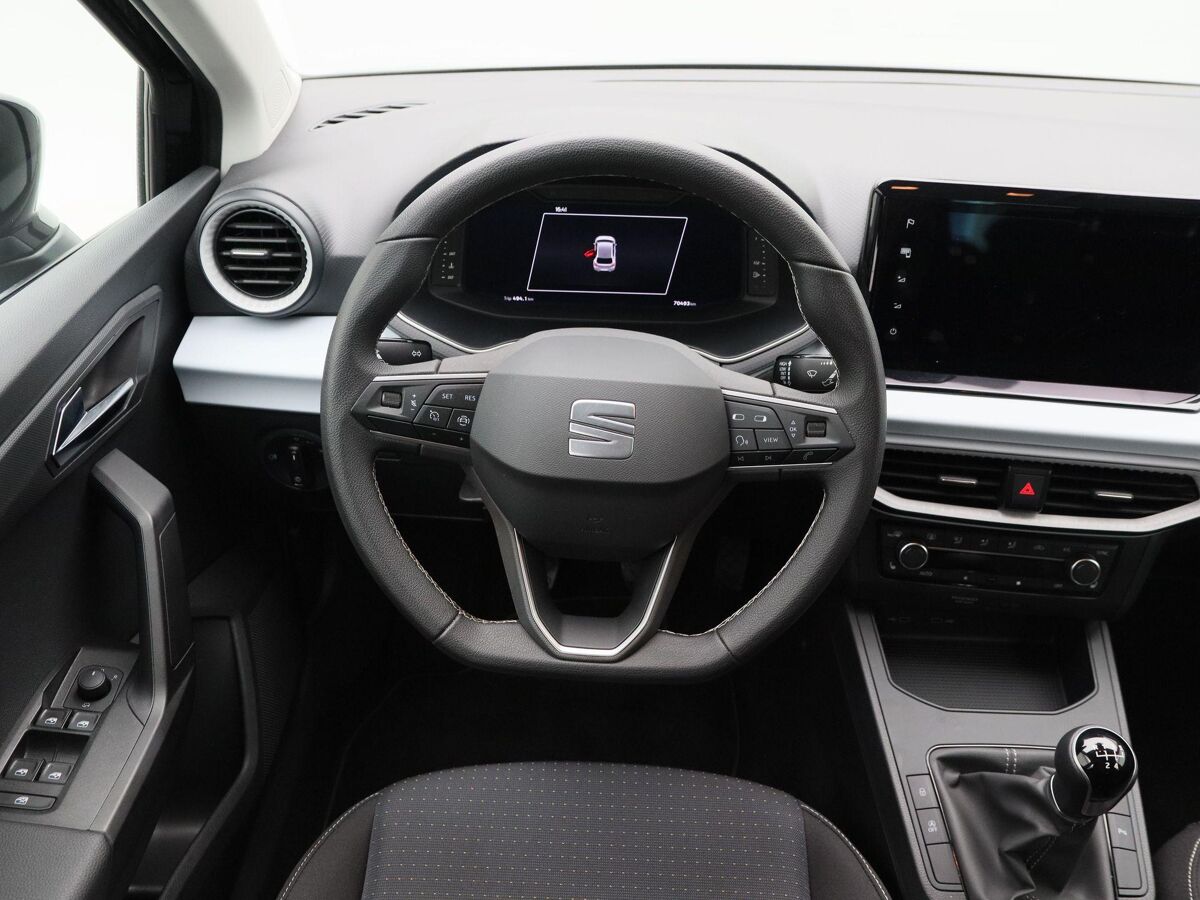 SEAT Ibiza 1.0 TSi Style Business Intense | Cruise Control | Climate Control | Stoelverwarming | Parkeersensoren | Navigatie | Carplay | 70491 Km!!